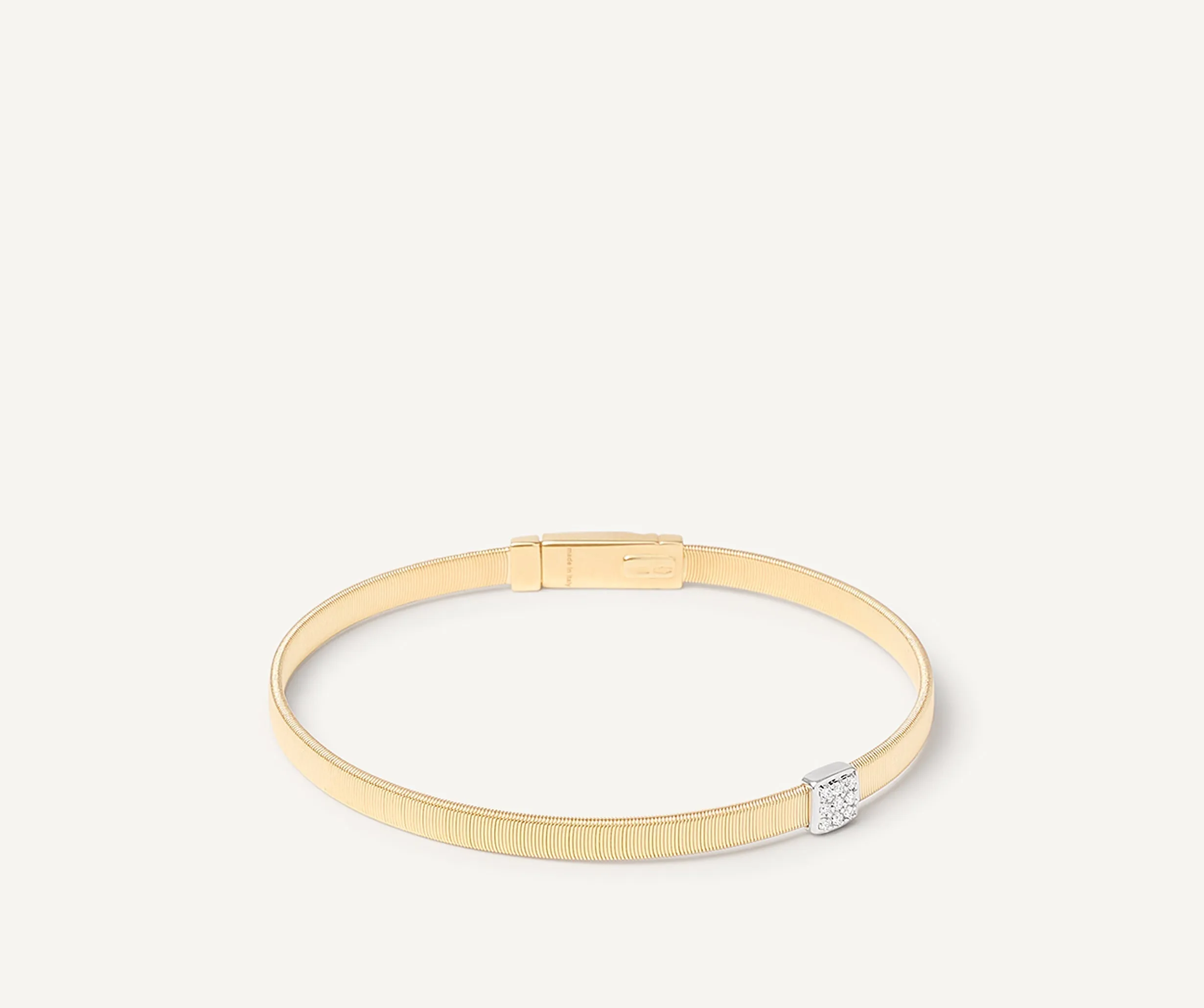 18K Yellow Gold Medium Stackable Bracelet With Diamonds