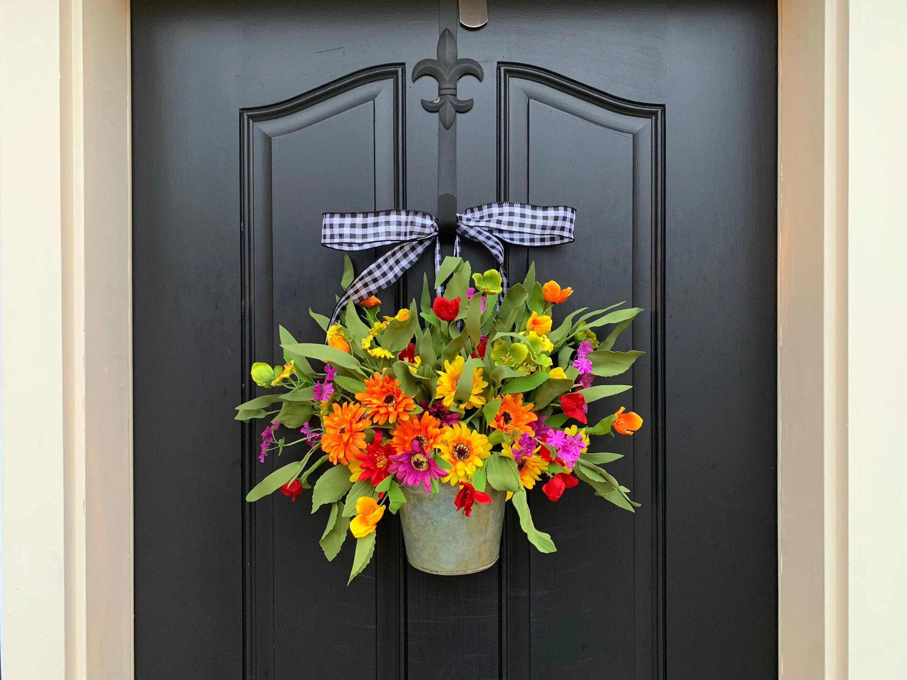 Colorful Daisy Bucket Wreath