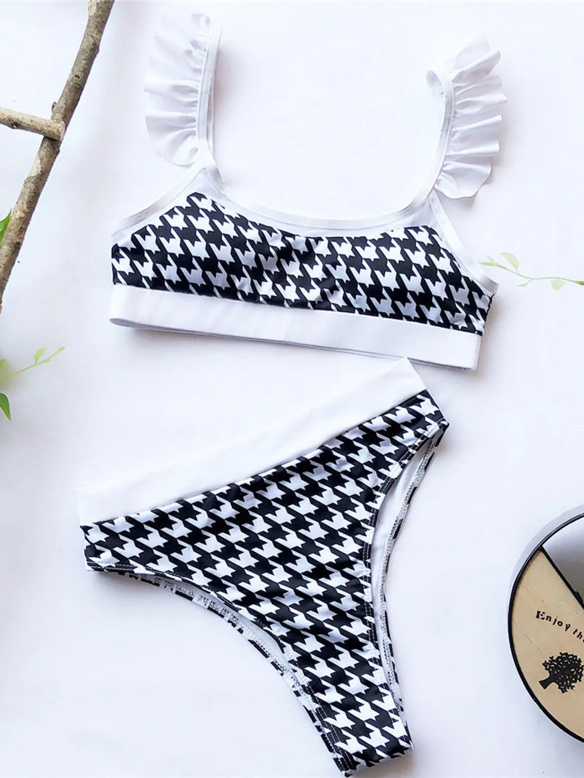 Sexy Plaid Ruffled Female Swimsuit High Waist Bikini Women Swimwear Two-piece Bikini set Bather Bathing Suit Swim Lady V1714