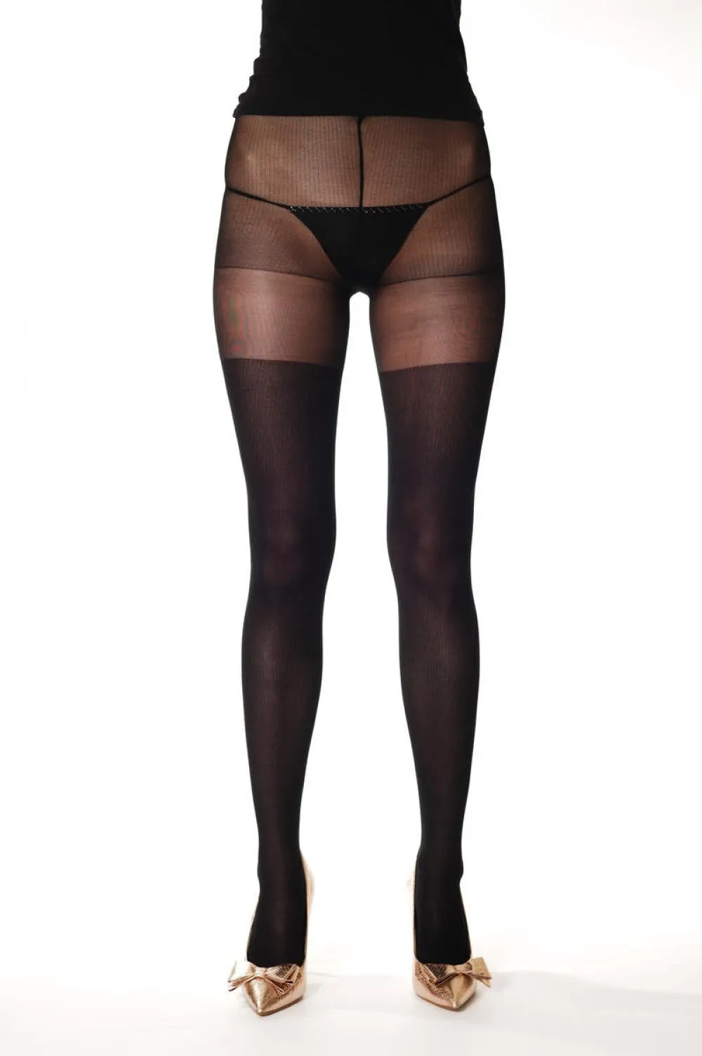 Straight Shorts & Side Suspender Belt
