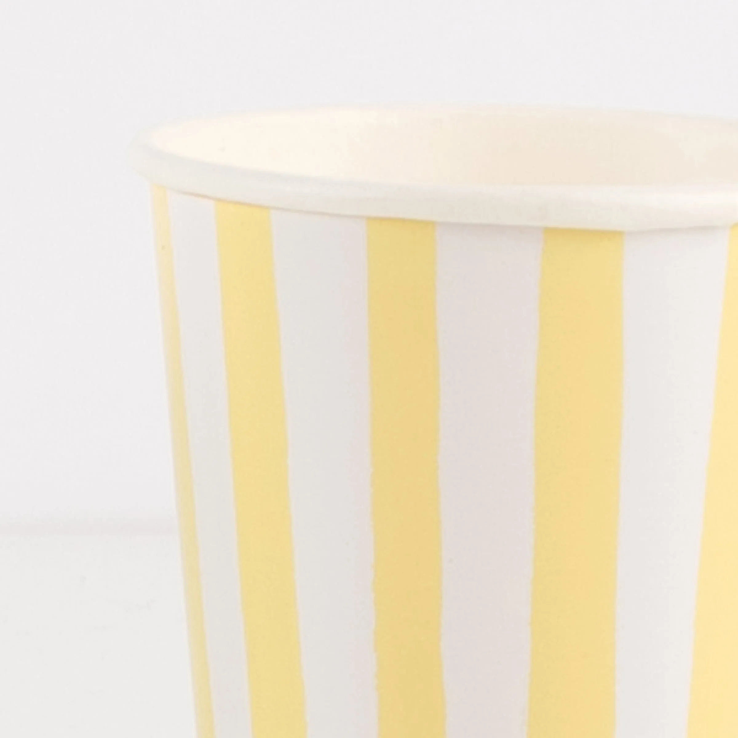 Yellow Stripe Cups (x 8)